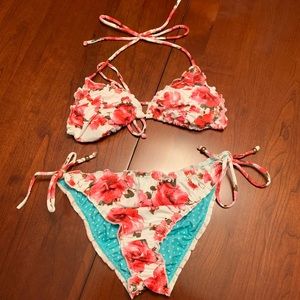 GUESS Floral Bikini 👙